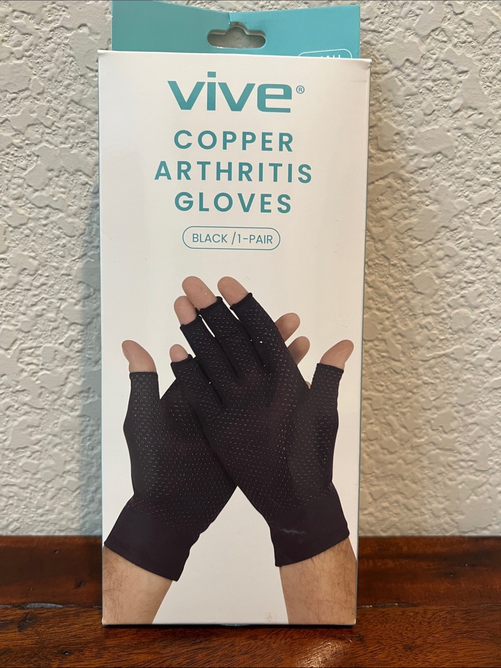 Vive Black Copper Arthritis Gloves - Compression Support